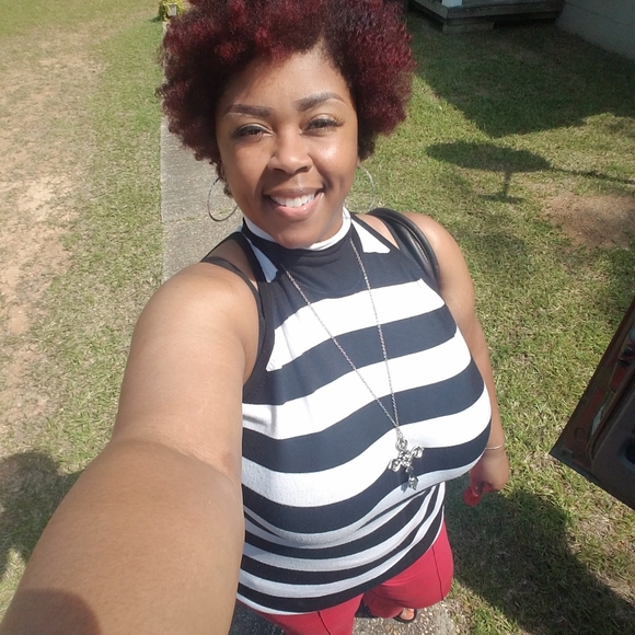 Meet your Posher, Shean - Picture 2 of 6